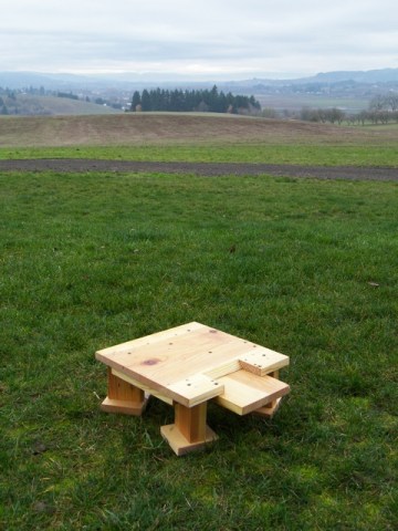 The Warre Hive Floor on the Ground